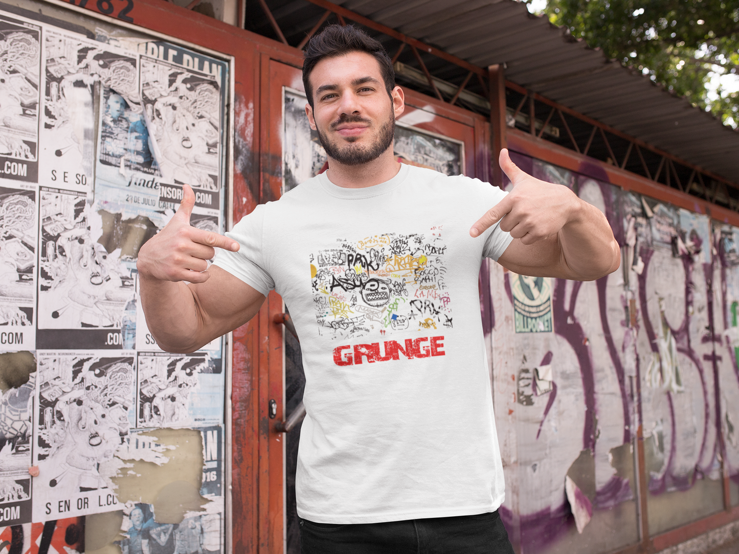 "GRUNGE" Street Art T-Shirt