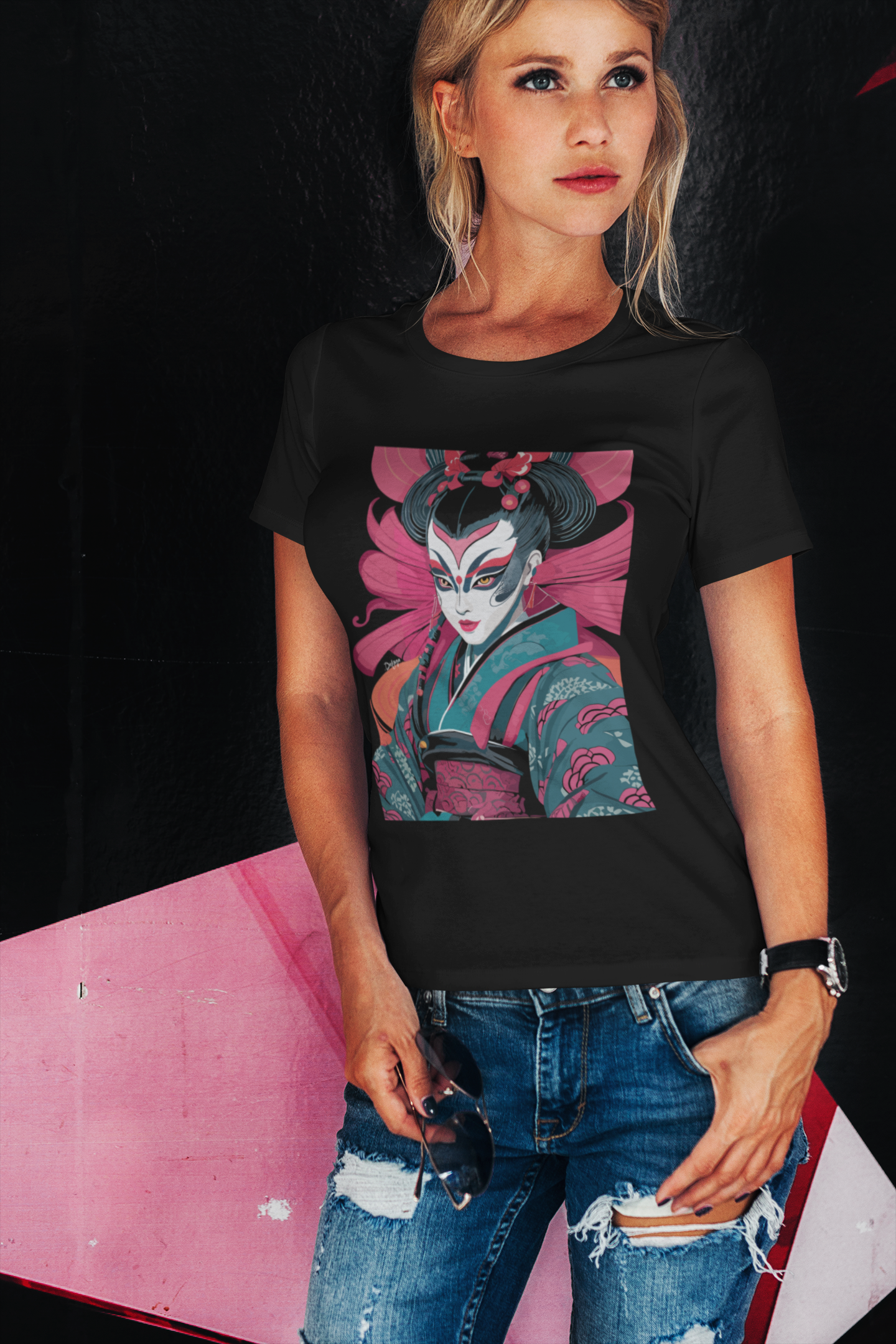 "Geisha I " T-Shirt - Image 5